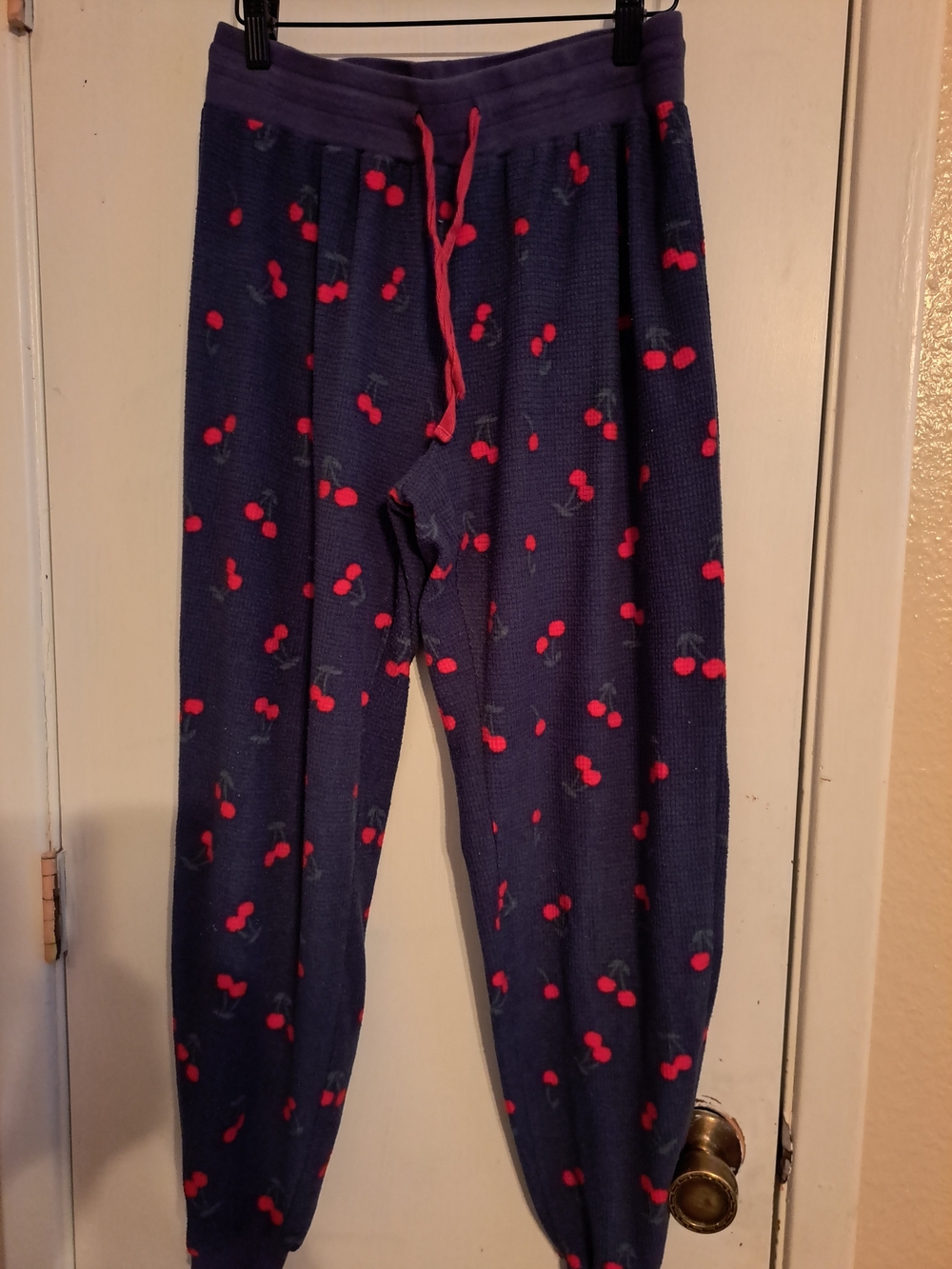 🍒FREE PRESS Navy Pajama/lounge Pants with Red Cherry Print🍒